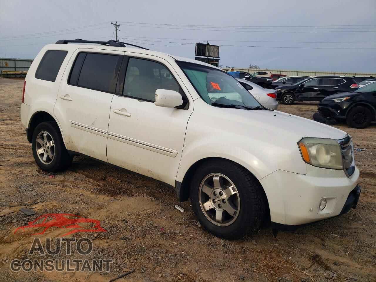 HONDA PILOT 2011 - 5FNYF4H92BB005877