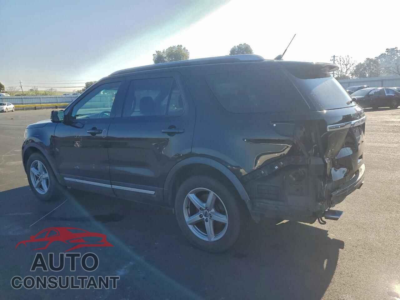FORD EXPLORER 2018 - 1FM5K7D83JGA04301