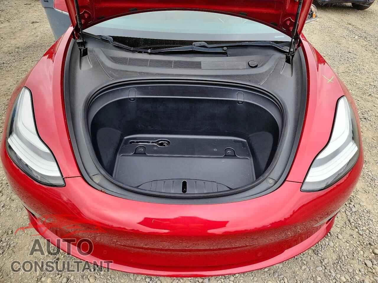 TESLA MODEL 3 2019 - 5YJ3E1EB7KF452367