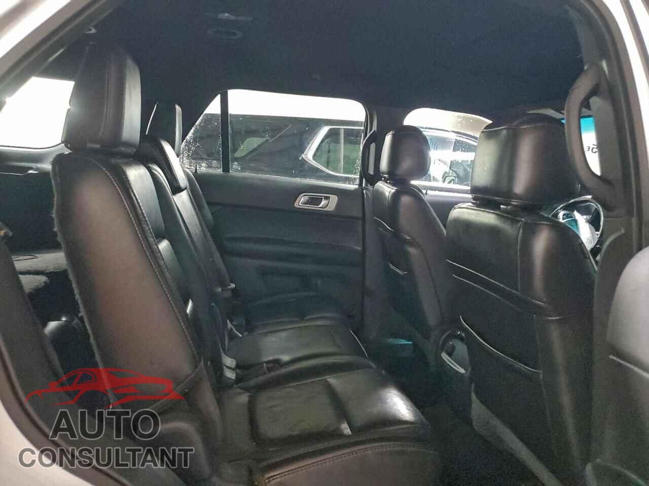 FORD EXPLORER 2013 - 1FM5K7D88DGB07704