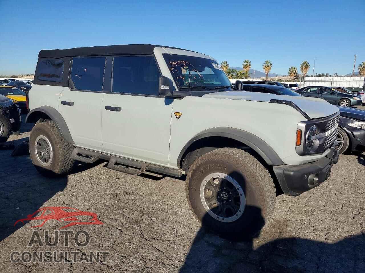 FORD BRONCO 2023 - 1FMEE5DH0PLB07610