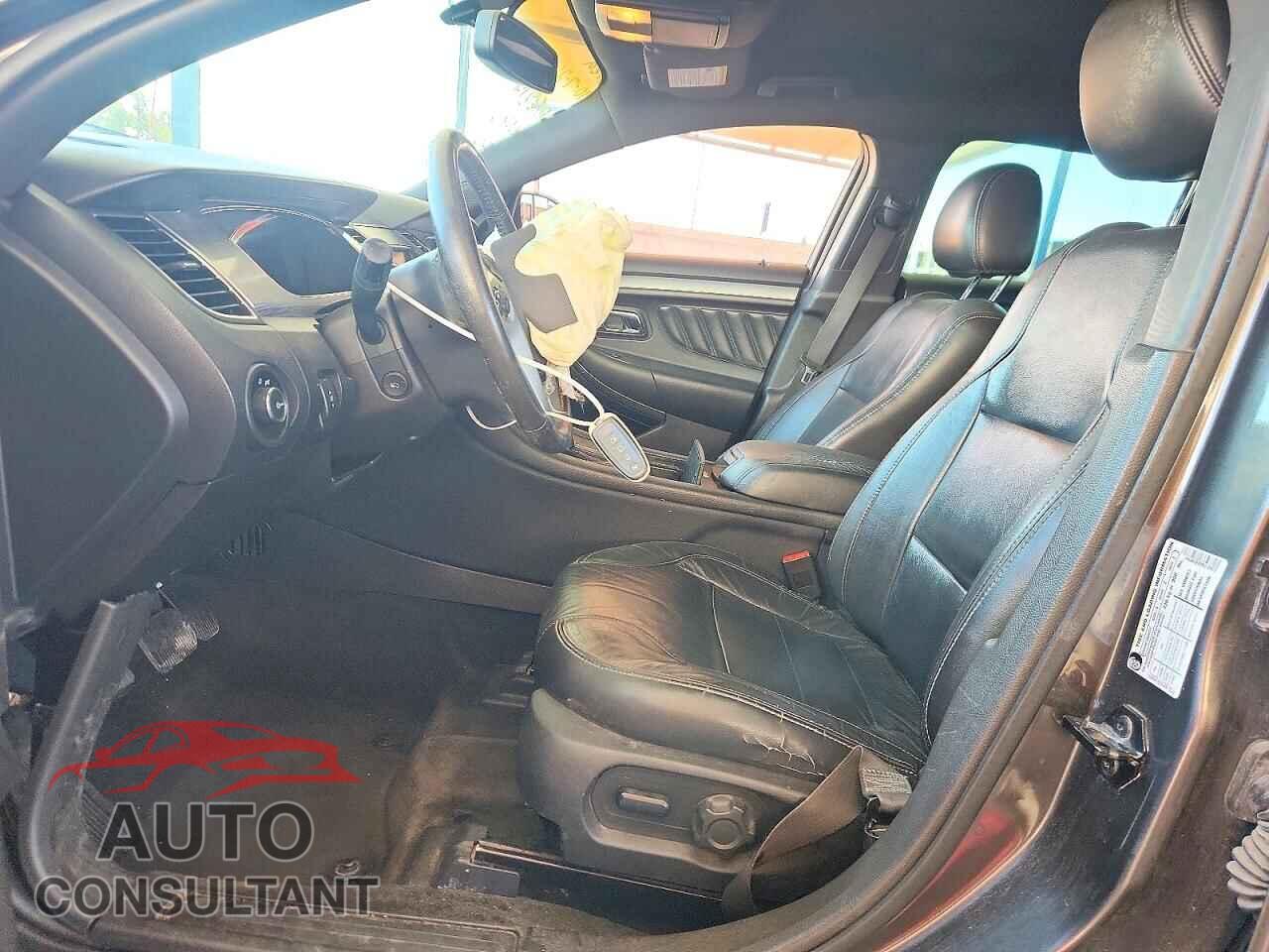 FORD TAURUS 2015 - 1FAHP2E85FG100612