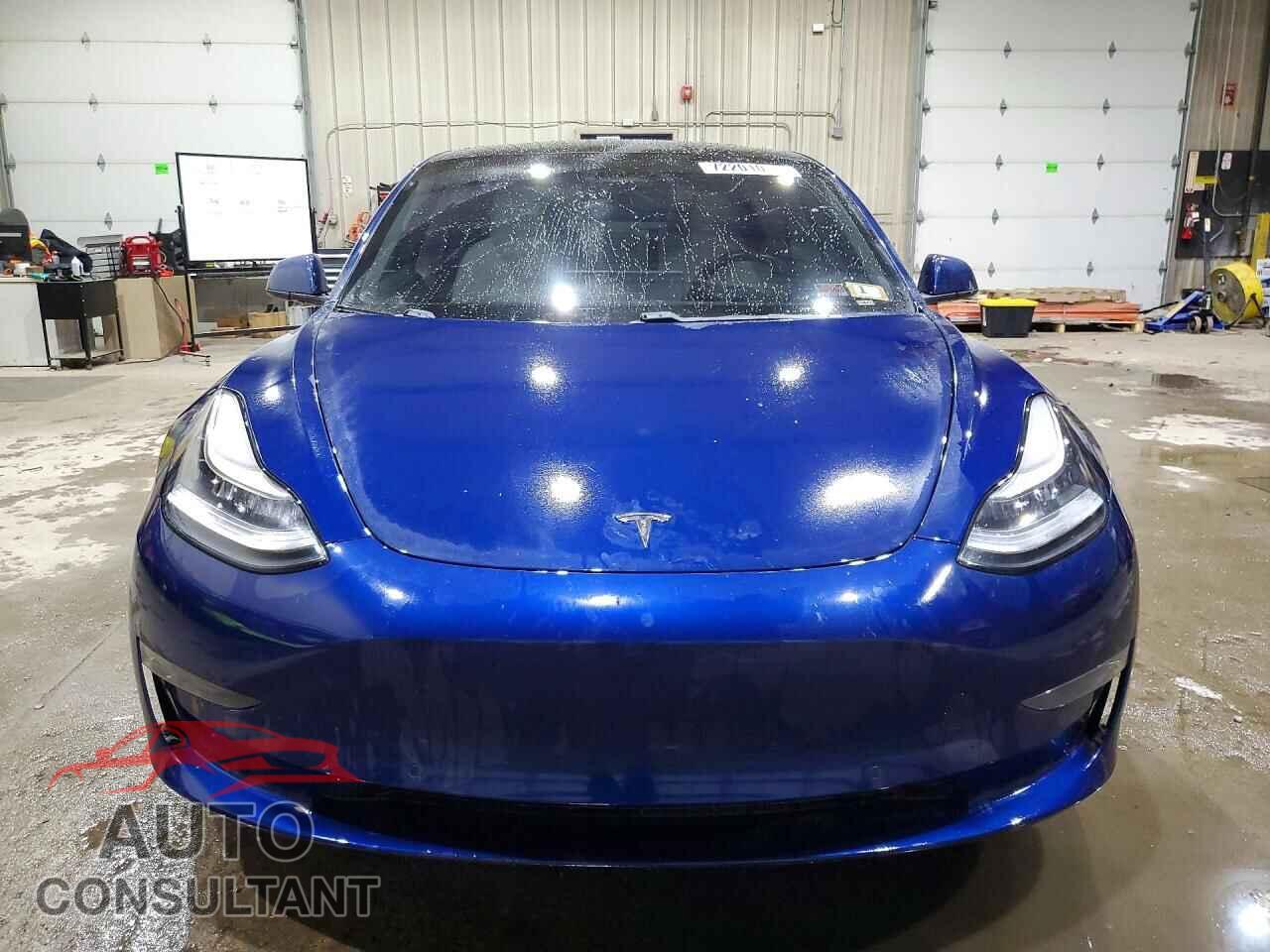 TESLA MODEL 3 2019 - 5YJ3E1EA5KF312440