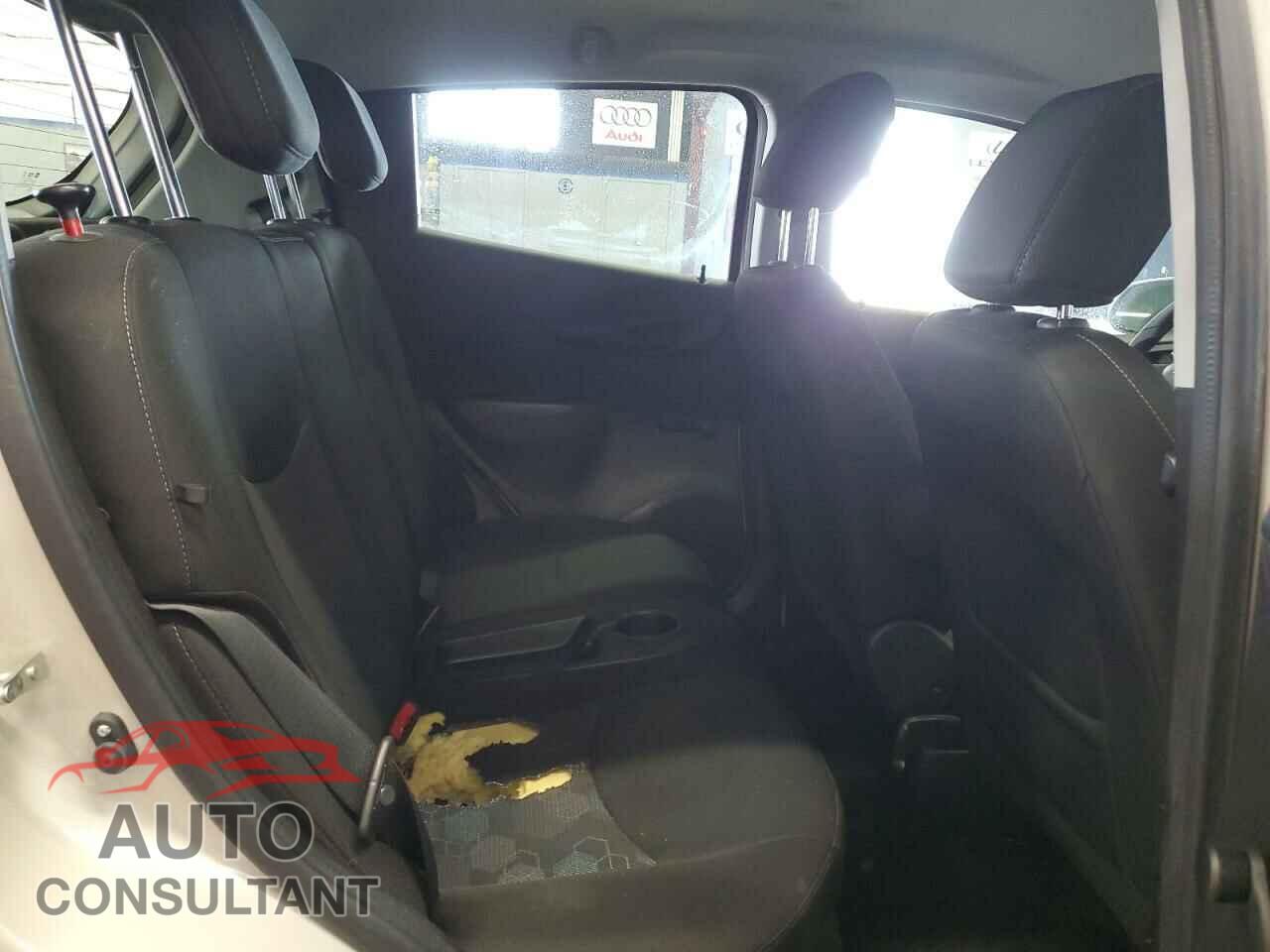 CHEVROLET SPARK 2018 - KL8CB6SA9JC458600