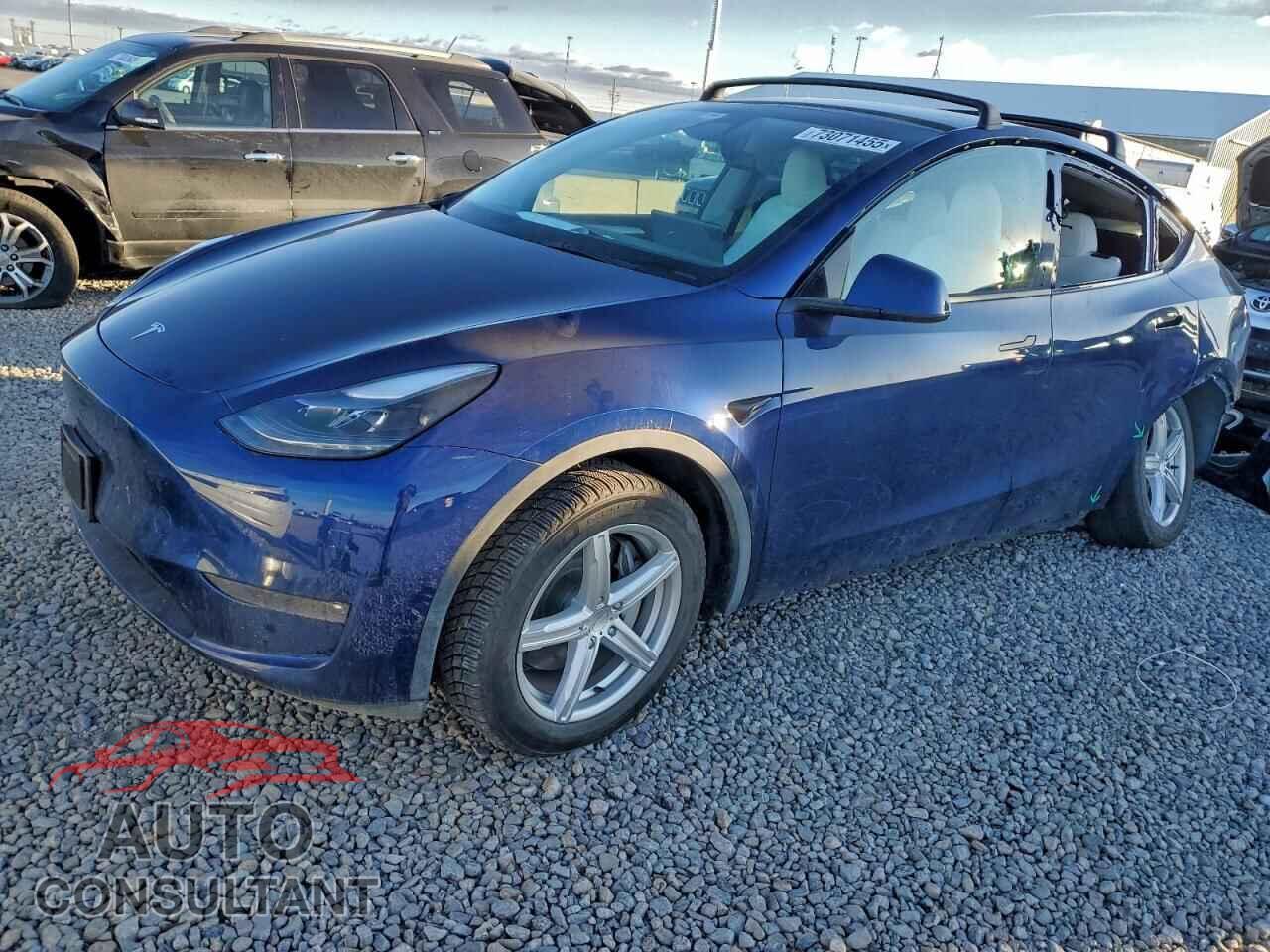 TESLA MODEL Y 2023 - 7SAYGDEEXPF848251