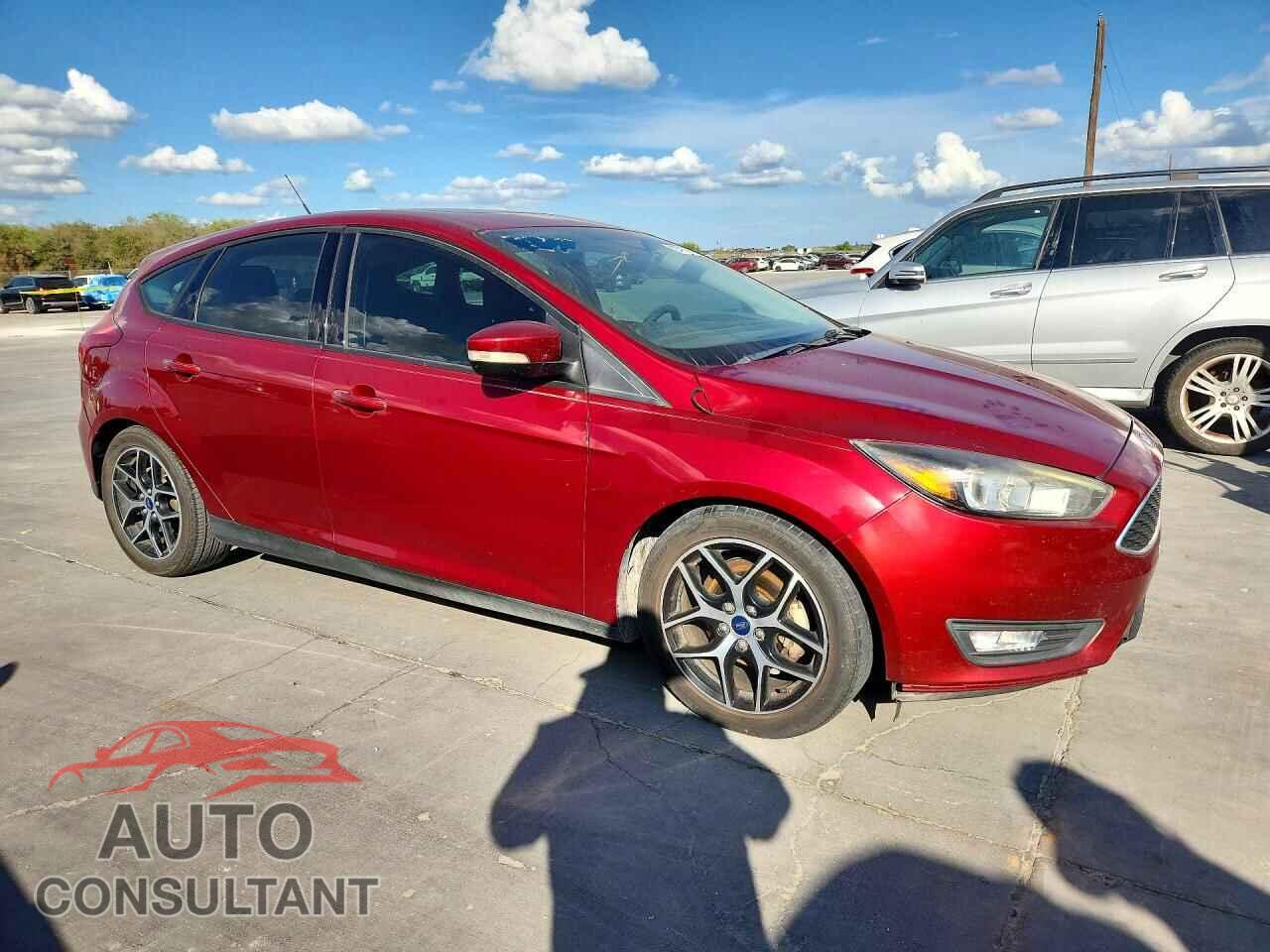 FORD FOCUS 2017 - 1FADP3M27HL341387