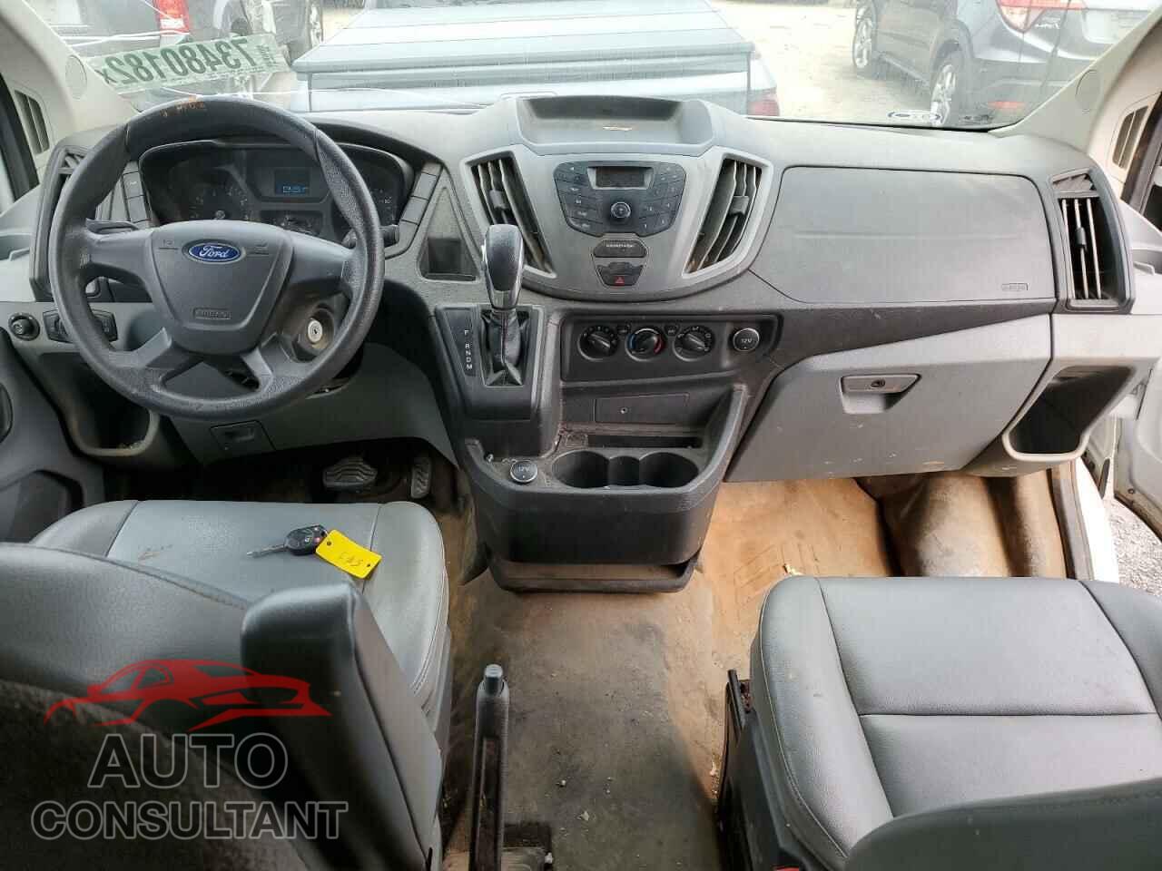FORD TRANSIT 2018 - 1FTYR2CG0JKB10470
