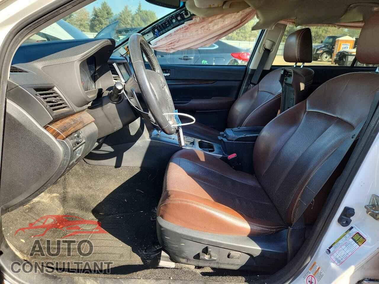 SUBARU OUTBACK 2014 - 4S4BRCPC3E3266114