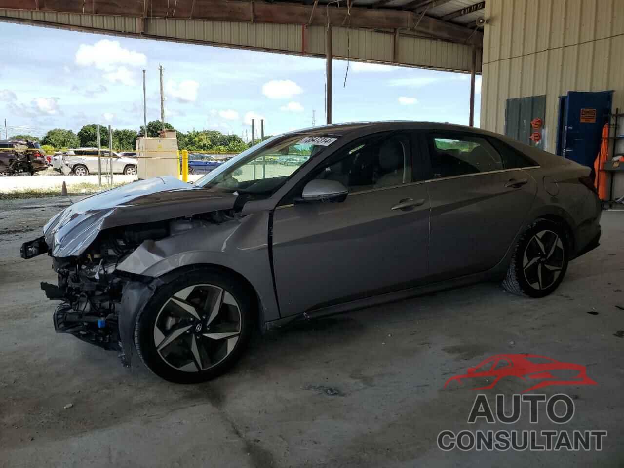 HYUNDAI ELANTRA 2022 - KMHLP4AG5NU343491