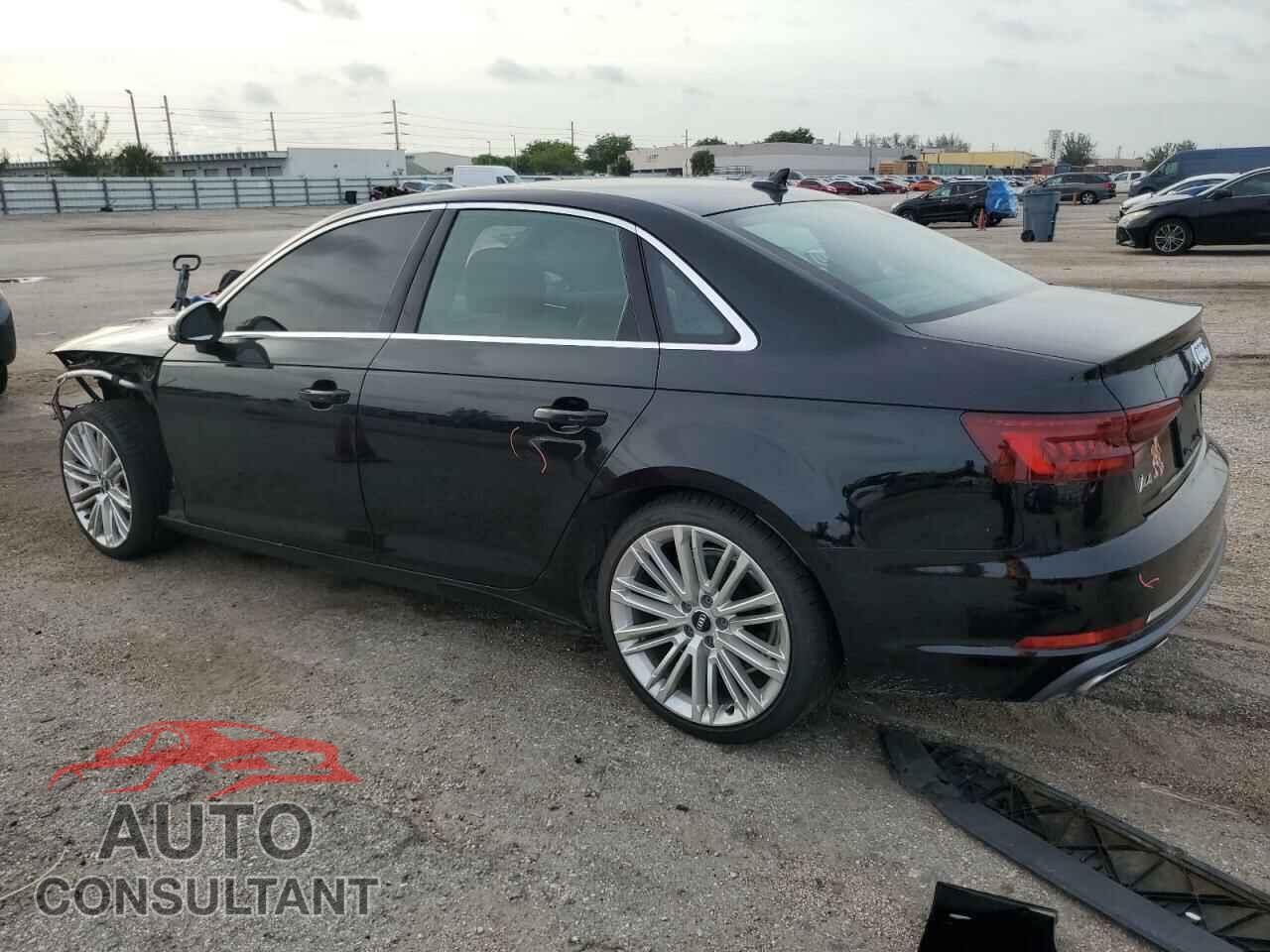 AUDI A4 2019 - WAUHMAF44KA009429
