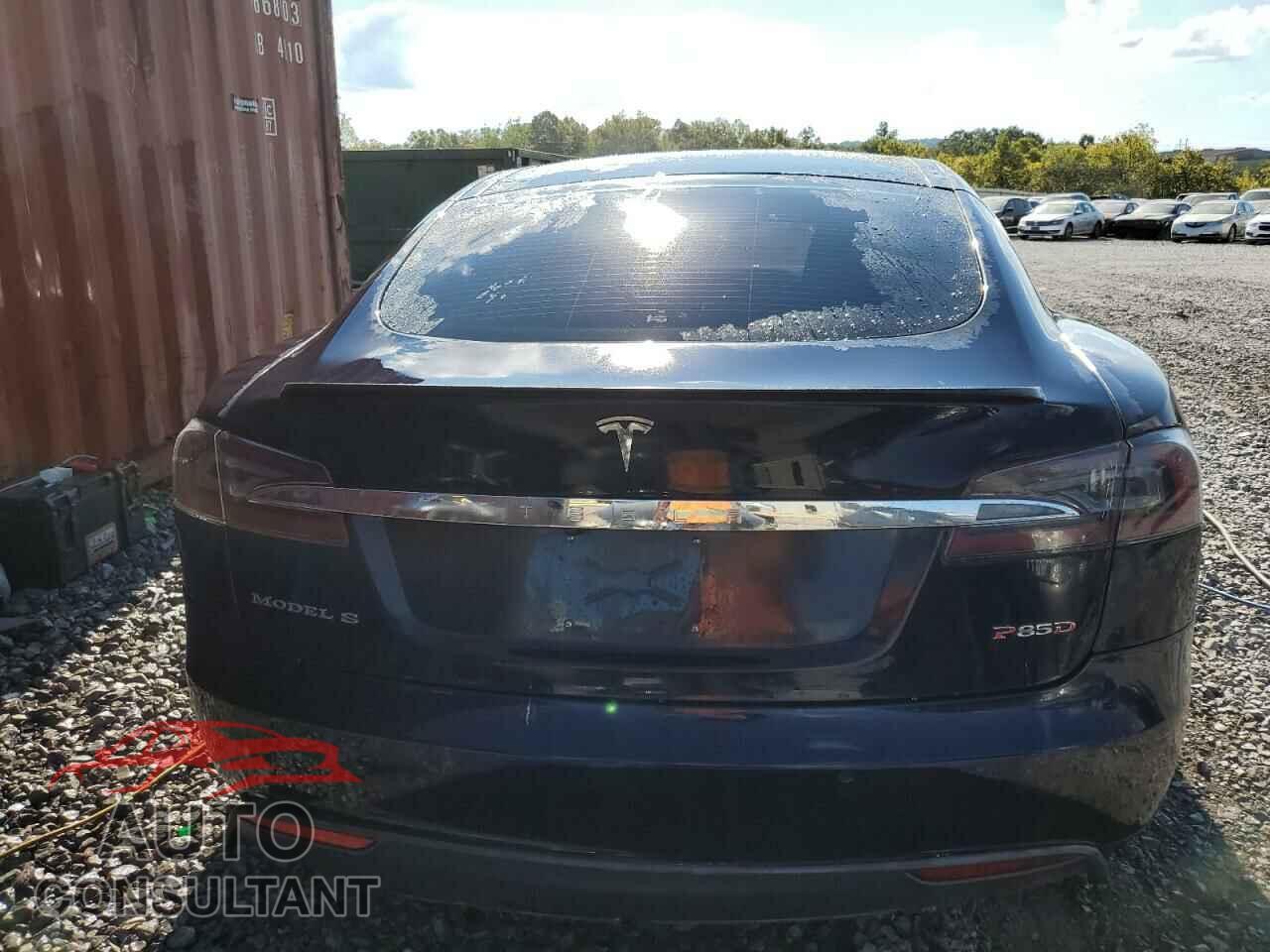 TESLA MODEL S 2015 - 5YJSA4H47FF083554