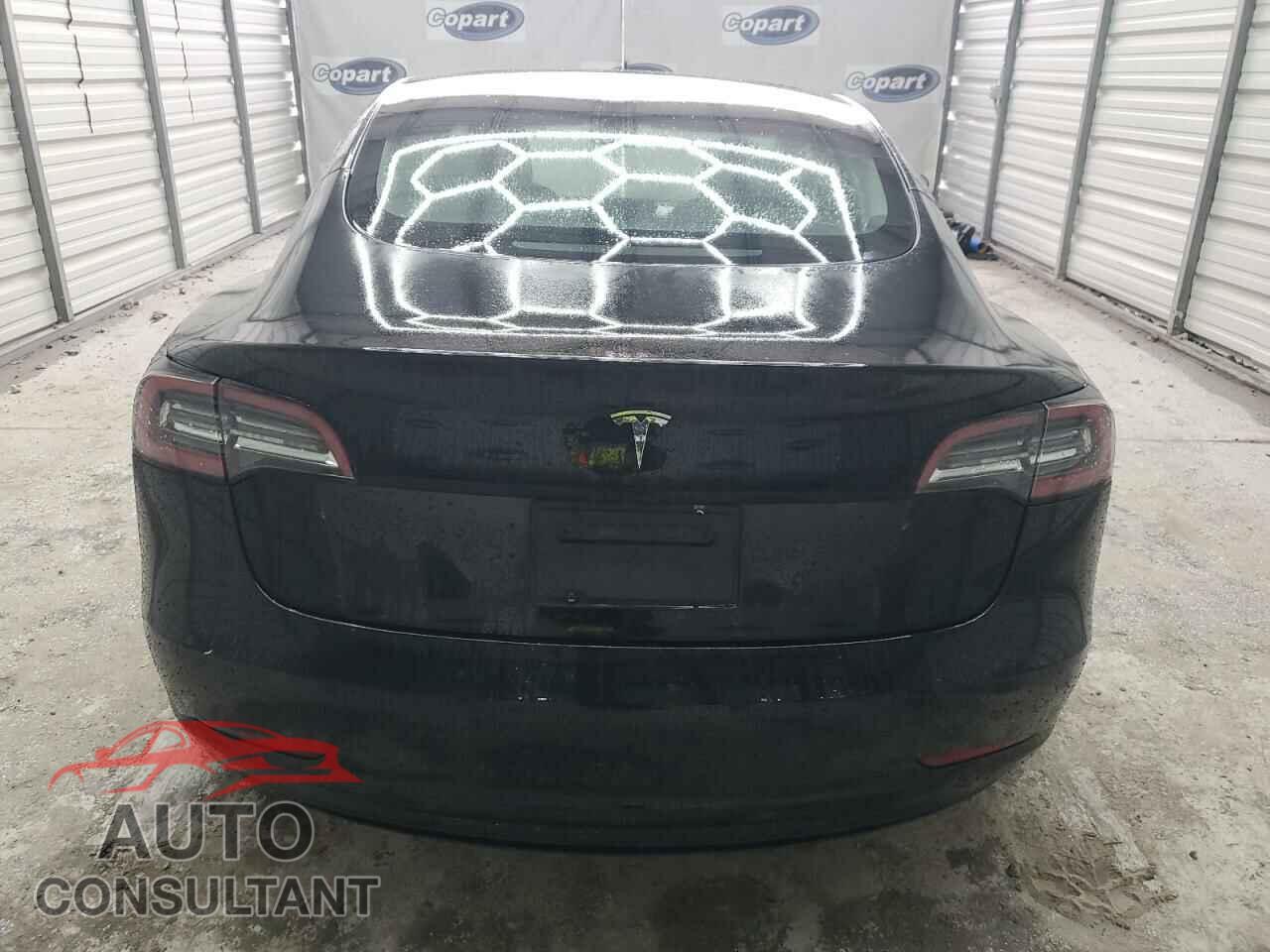 TESLA MODEL 3 2022 - 5YJ3E1EA4NF188262