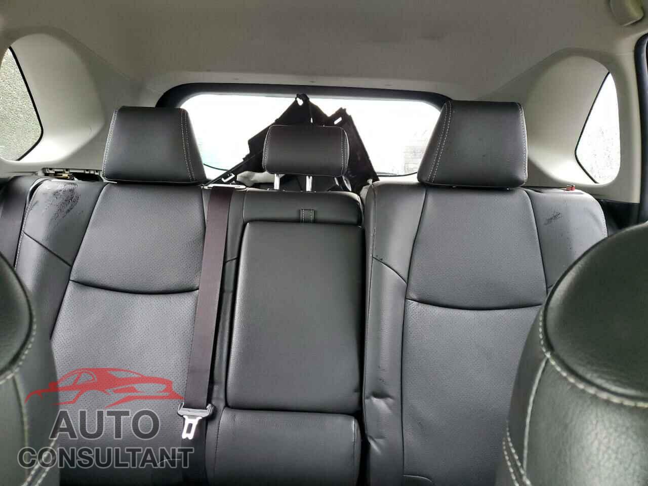 TOYOTA RAV4 2020 - JTMP1RFV2LD061611