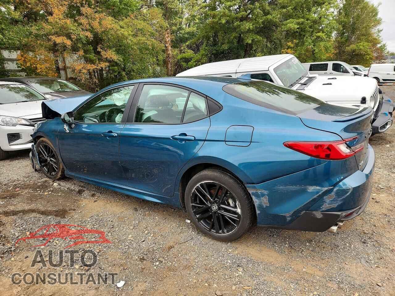 TOYOTA CAMRY 2025 - 4T1DAACK5SU166328