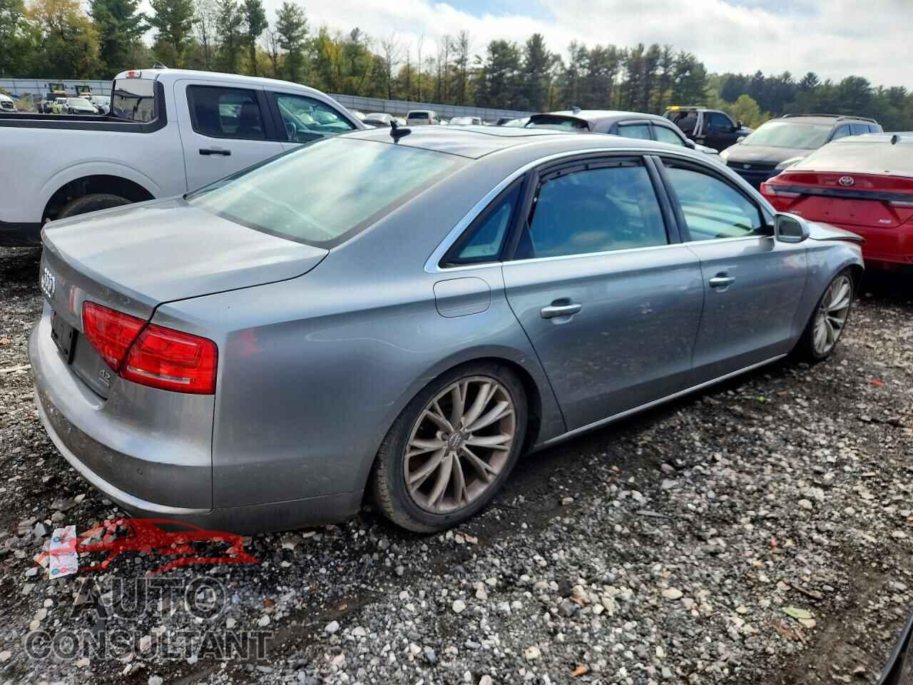AUDI A8 2012 - WAURVAFDXCN010368