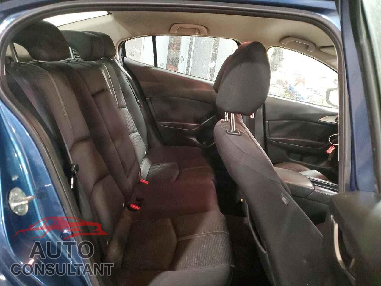 MAZDA 3 2017 - 3MZBN1U74HM155809