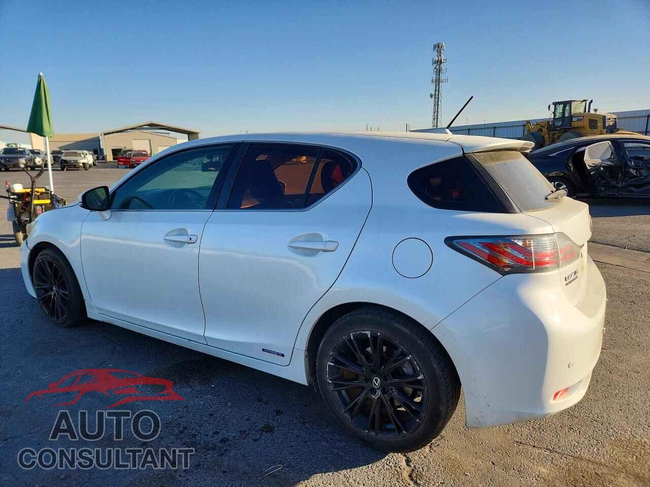 LEXUS CT 200 2013 - JTHKD5BH6D2141452