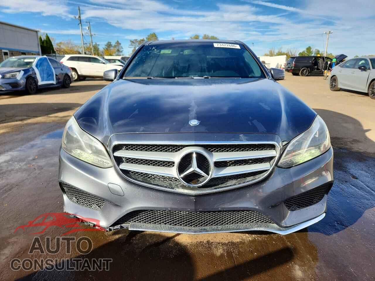 MERCEDES-BENZ E-CLASS 2014 - WDDHF8JB0EB059566