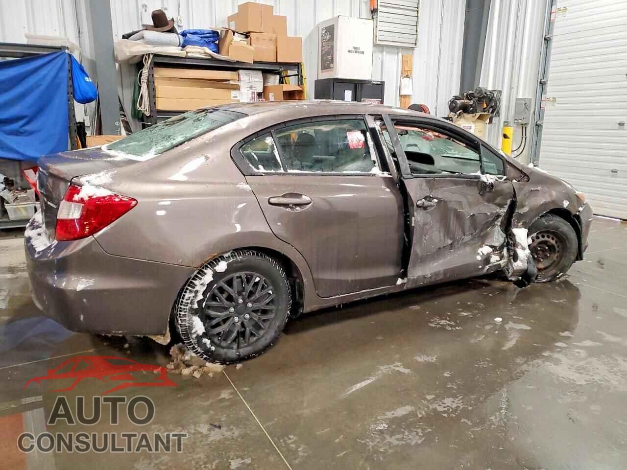 HONDA CIVIC 2012 - 2HGFB2E46CH029435