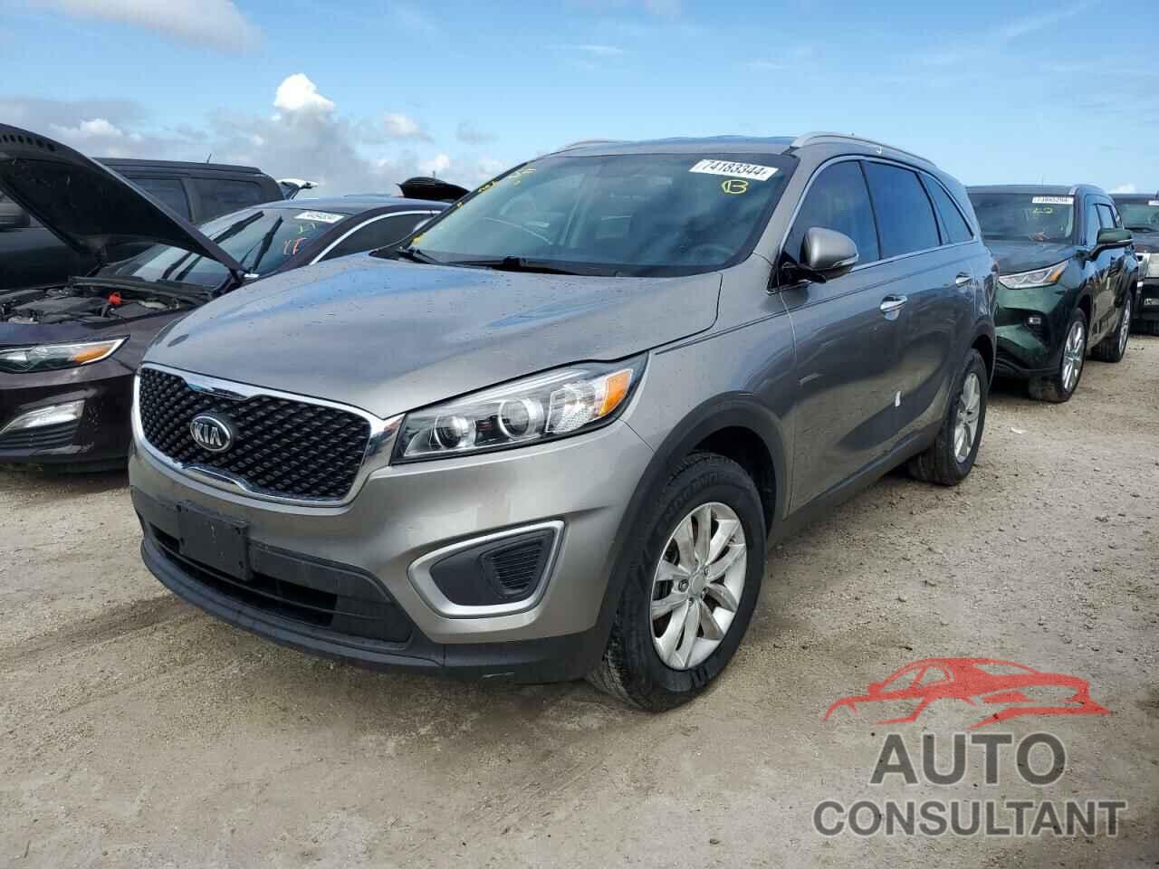 KIA SORENTO 2017 - 5XYPG4A37HG243398