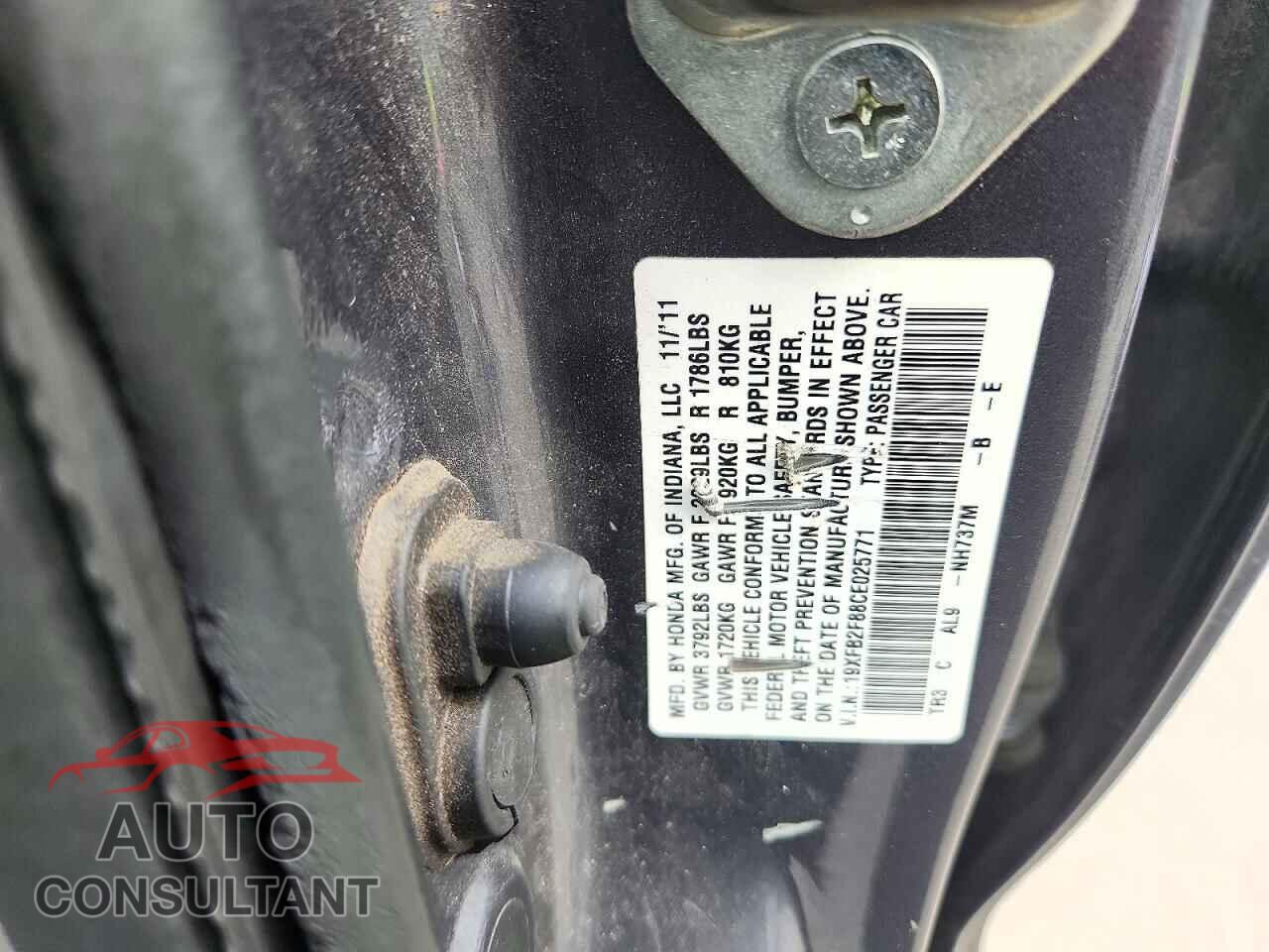 HONDA CIVIC 2012 - 19XFB2F88CE025771