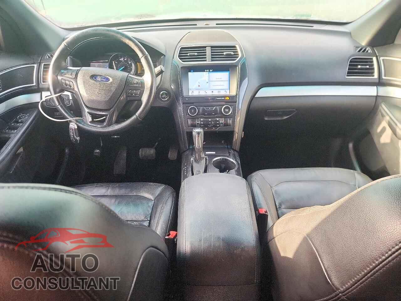FORD EXPLORER 2017 - 1FM5K7D83HGA10335