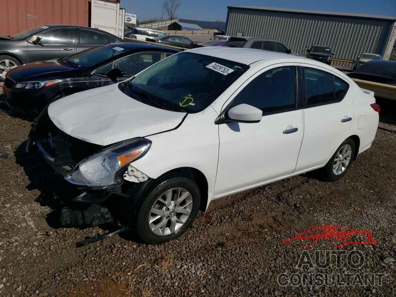 NISSAN VERSA 2019 - 3N1CN7APXKL807573