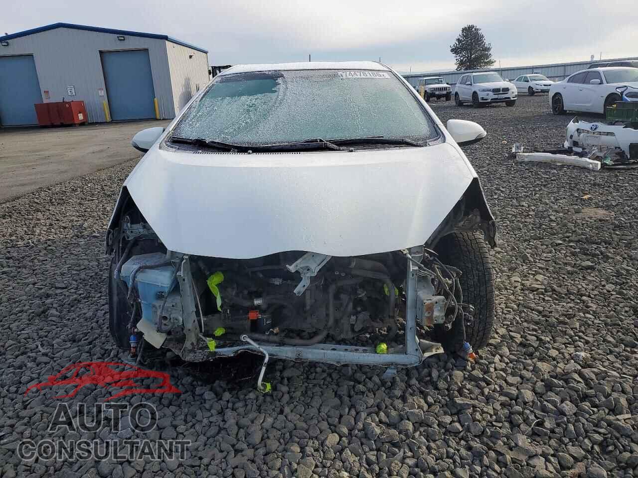 TOYOTA PRIUS 2012 - JTDKDTB39C1015200