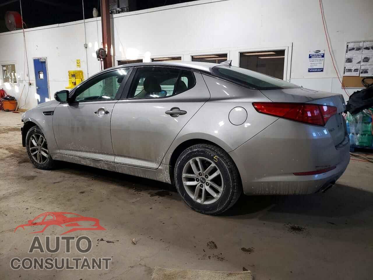 KIA OPTIMA 2011 - KNAGM4A72B5122691