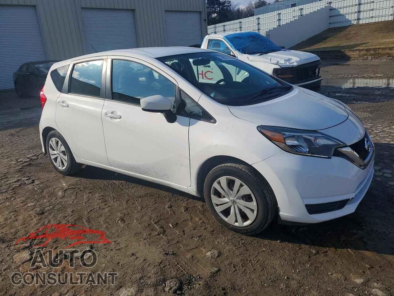 NISSAN VERSA 2017 - 3N1CE2CP4HL380514