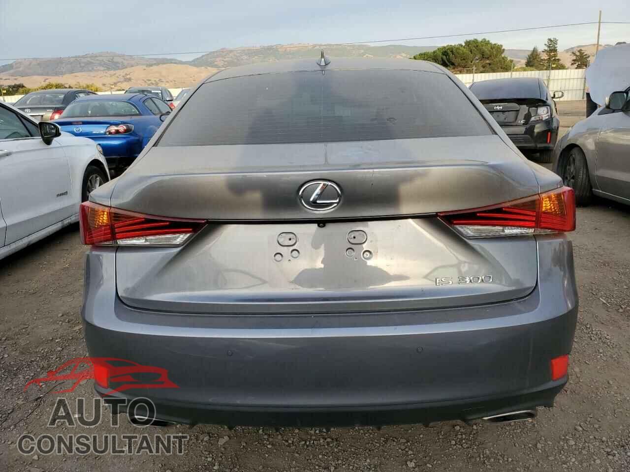 LEXUS IS 2020 - JTHDA1D20L5108415