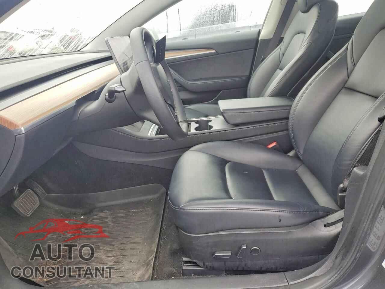 TESLA MODEL 3 2023 - 5YJ3E1EB0PF684672