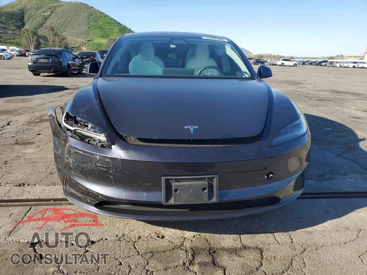 TESLA MODEL 3 2025 - 5YJ3E1EA0SF920625
