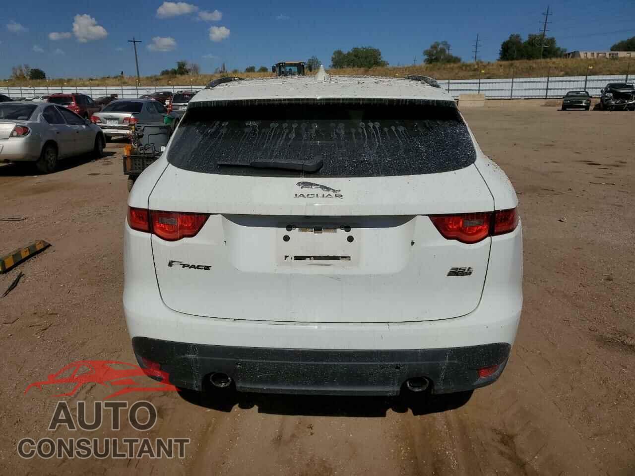 JAGUAR F-PACE 2017 - SADCJ2BV0HA090355