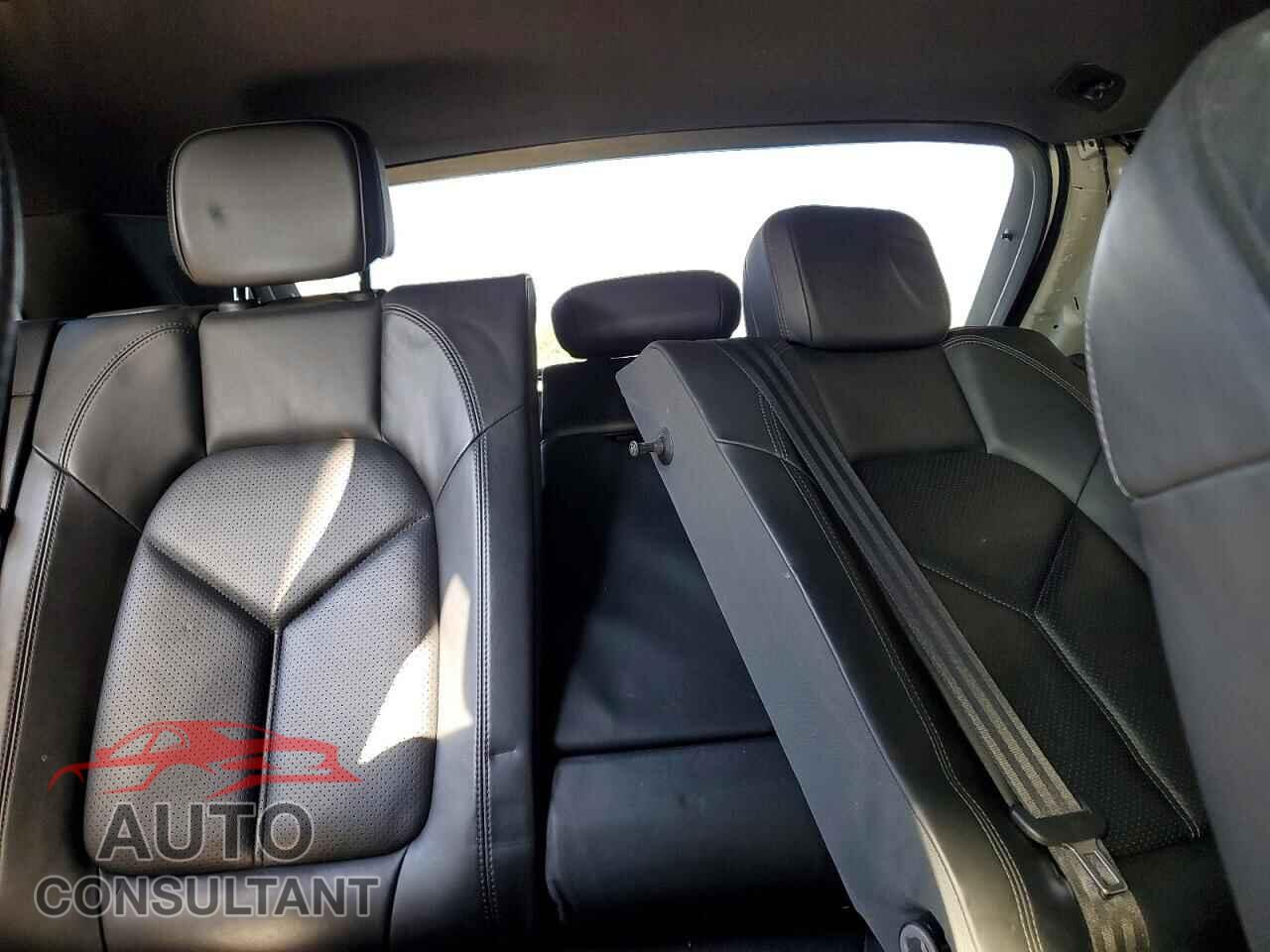PORSCHE MACAN 2016 - WP1AB2A55GLB53811