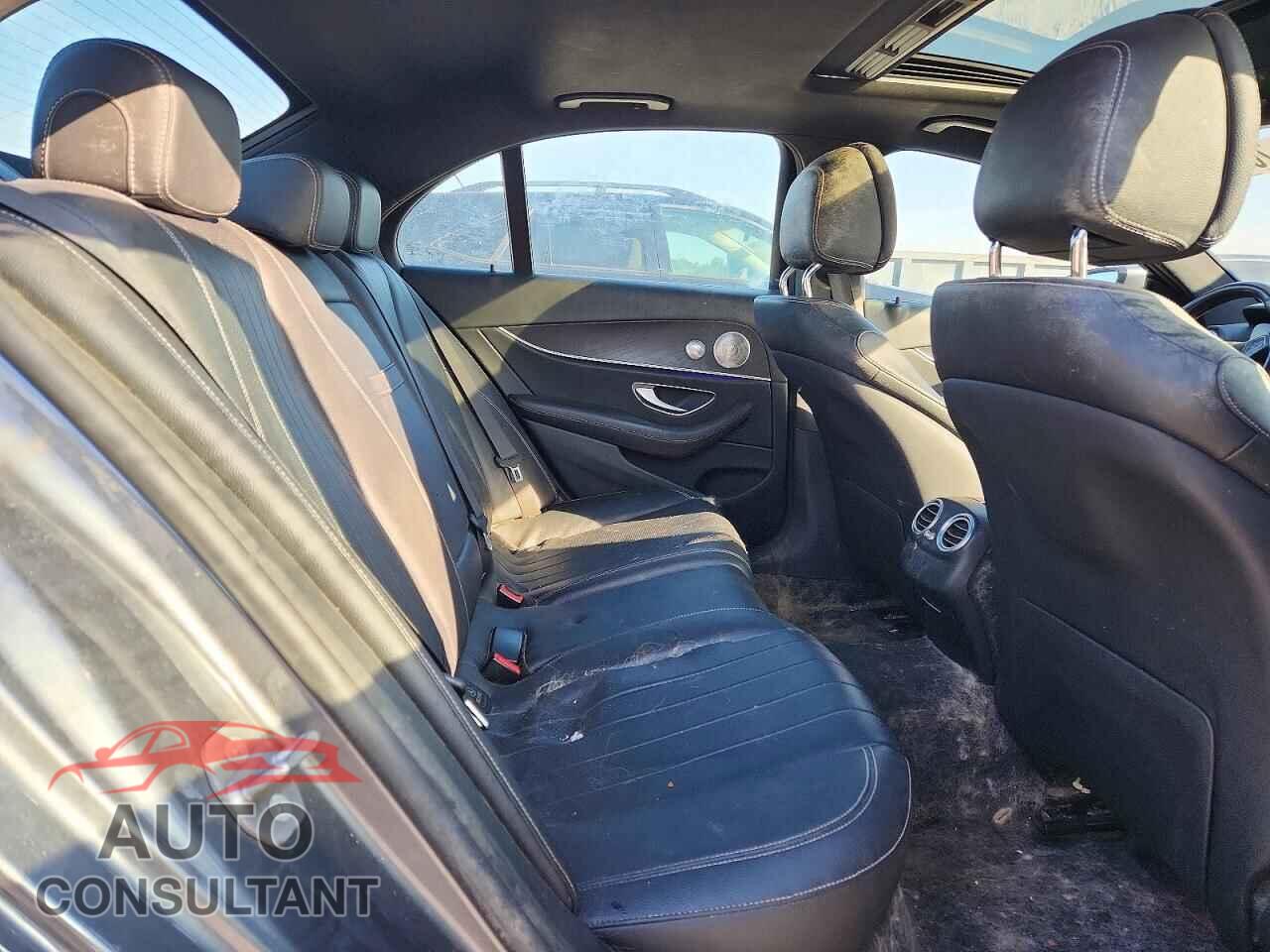 MERCEDES-BENZ E-CLASS 2017 - WDDZF4KB1HA202823