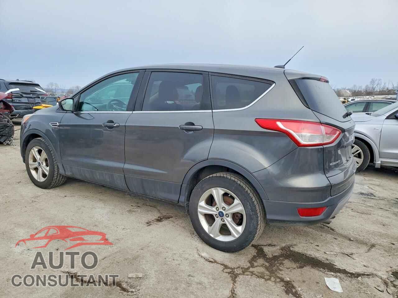 FORD ESCAPE 2015 - 1FMCU0GX3FUB77434