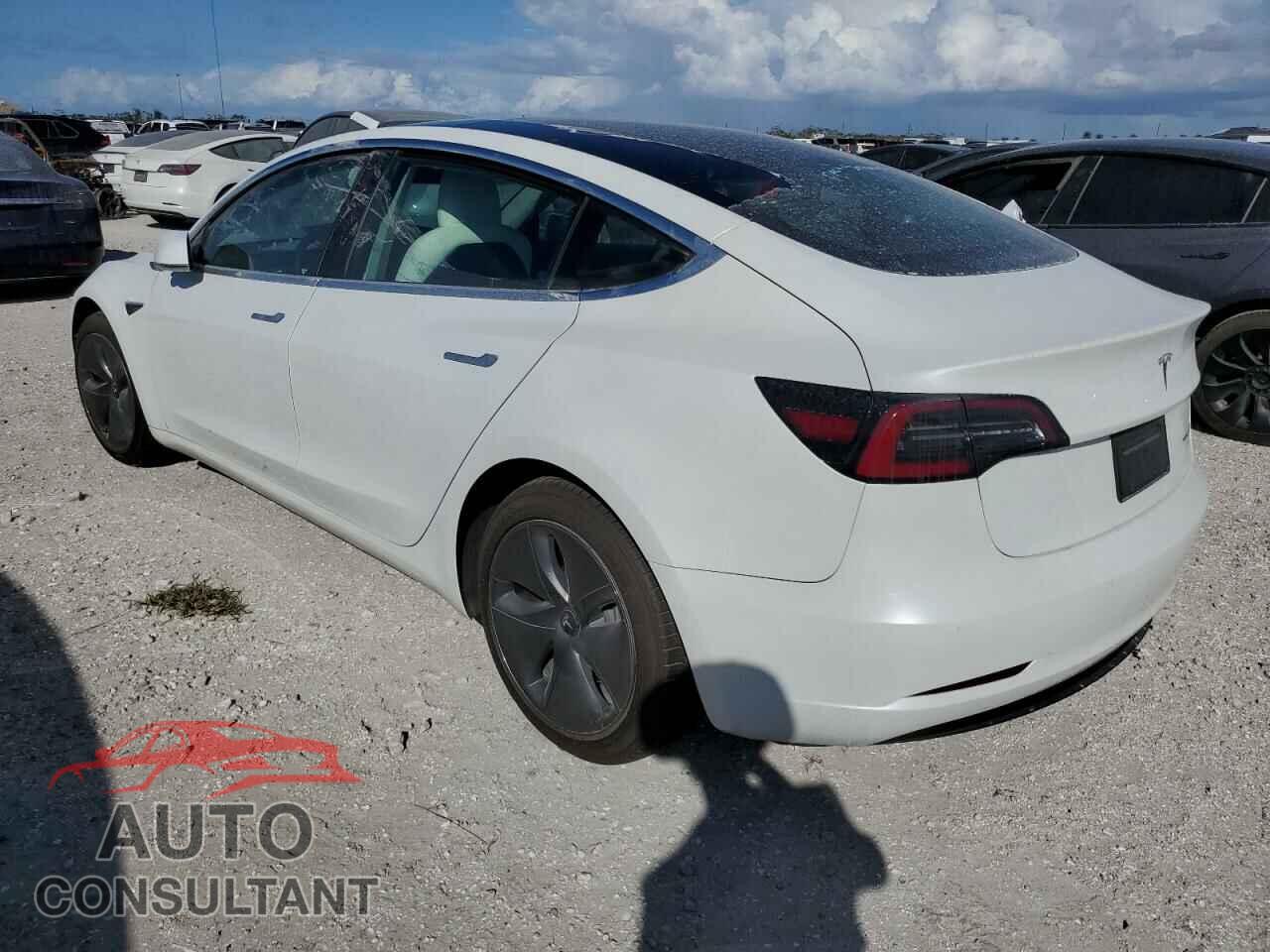 TESLA MODEL 3 2020 - 5YJ3E1EB3LF791323