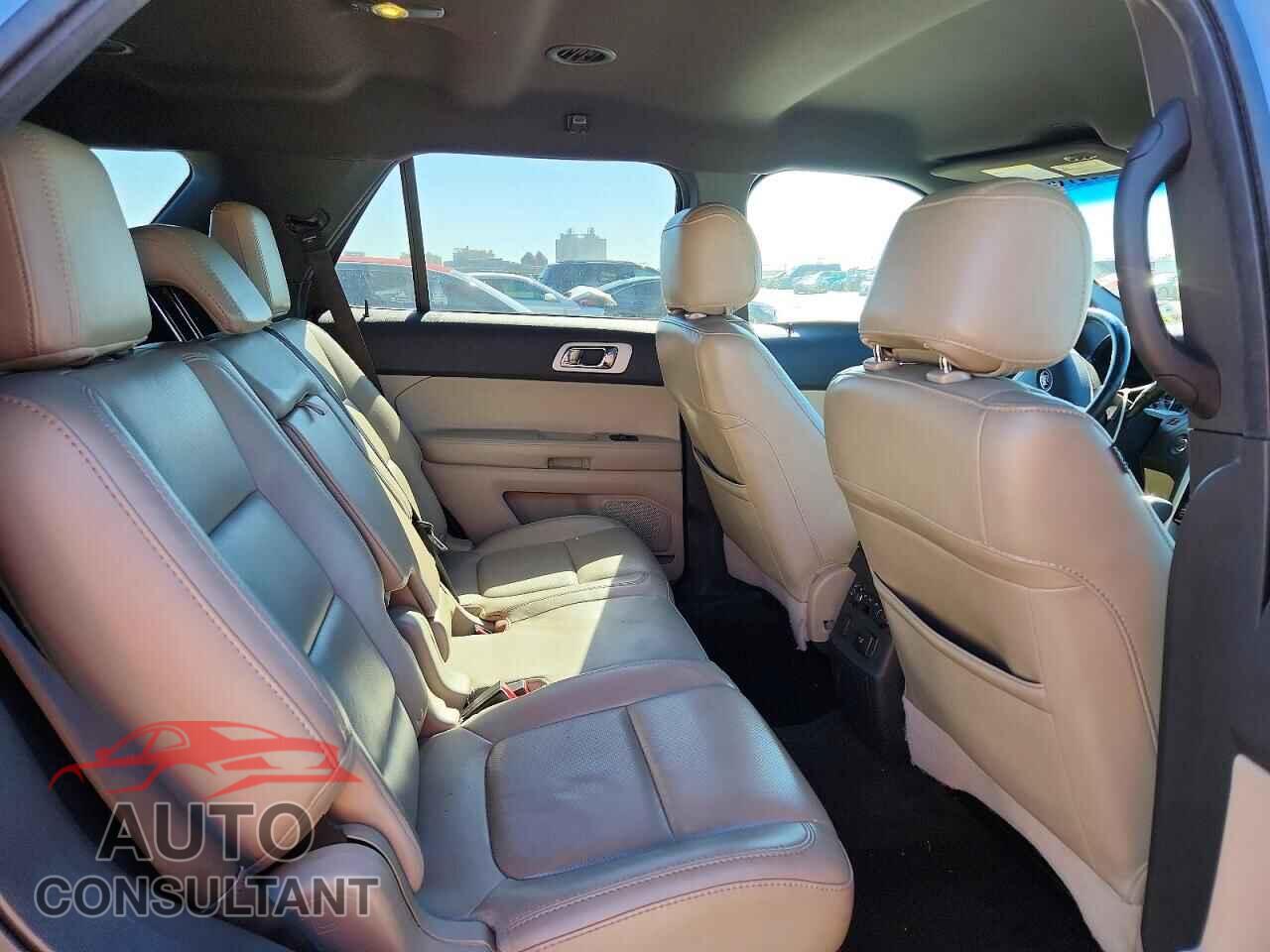 FORD EXPLORER 2013 - 1FM5K7F88DGC89742