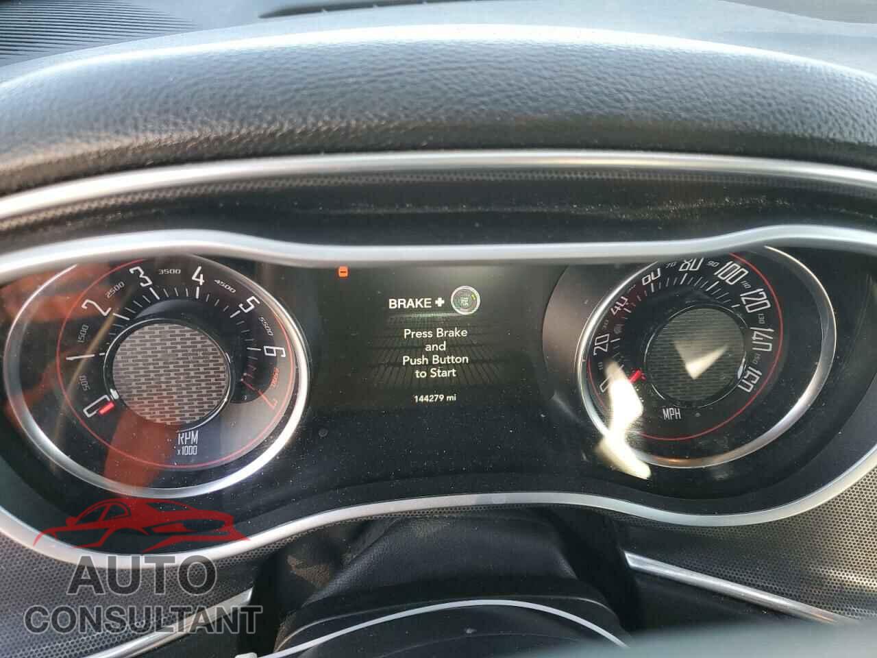 DODGE CHALLENGER 2017 - 2C3CDZAG8HH583186