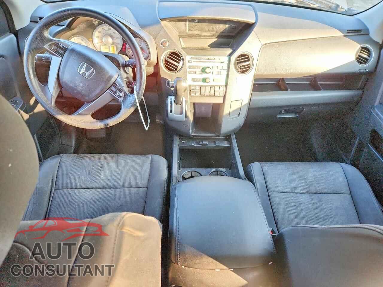 HONDA PILOT 2011 - 5FNYF4H46BB068078