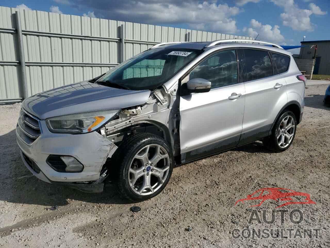 FORD ESCAPE 2017 - 1FMCU0JD6HUA31451