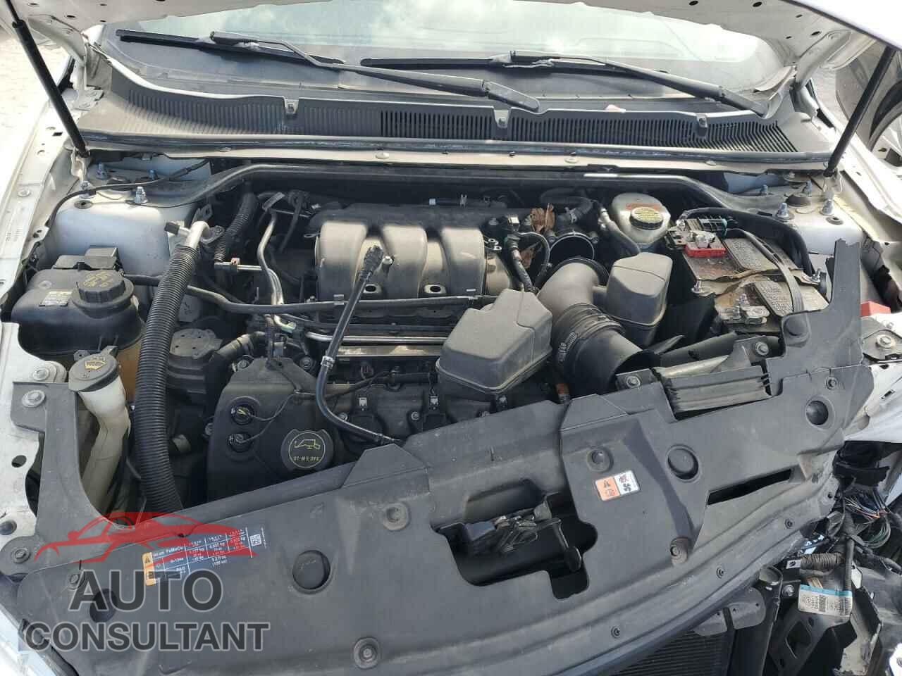 FORD TAURUS 2017 - 1FAHP2L83HG145067