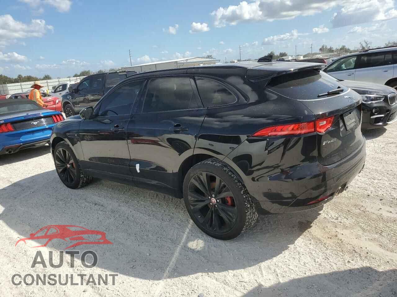 JAGUAR F-PACE 2018 - SADCM2FV8JA284851