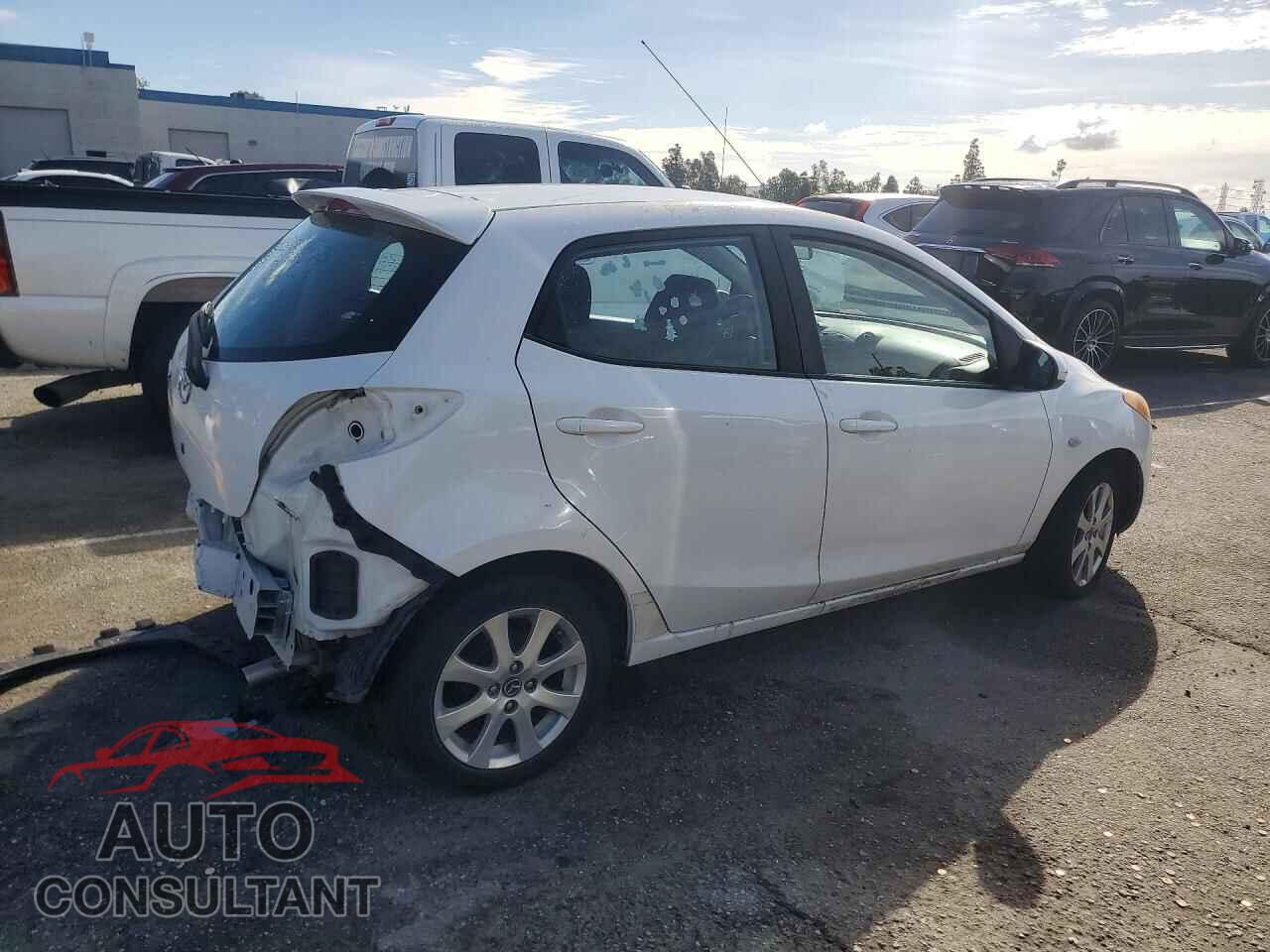 MAZDA 2 2014 - JM1DE1LZ5E0174611
