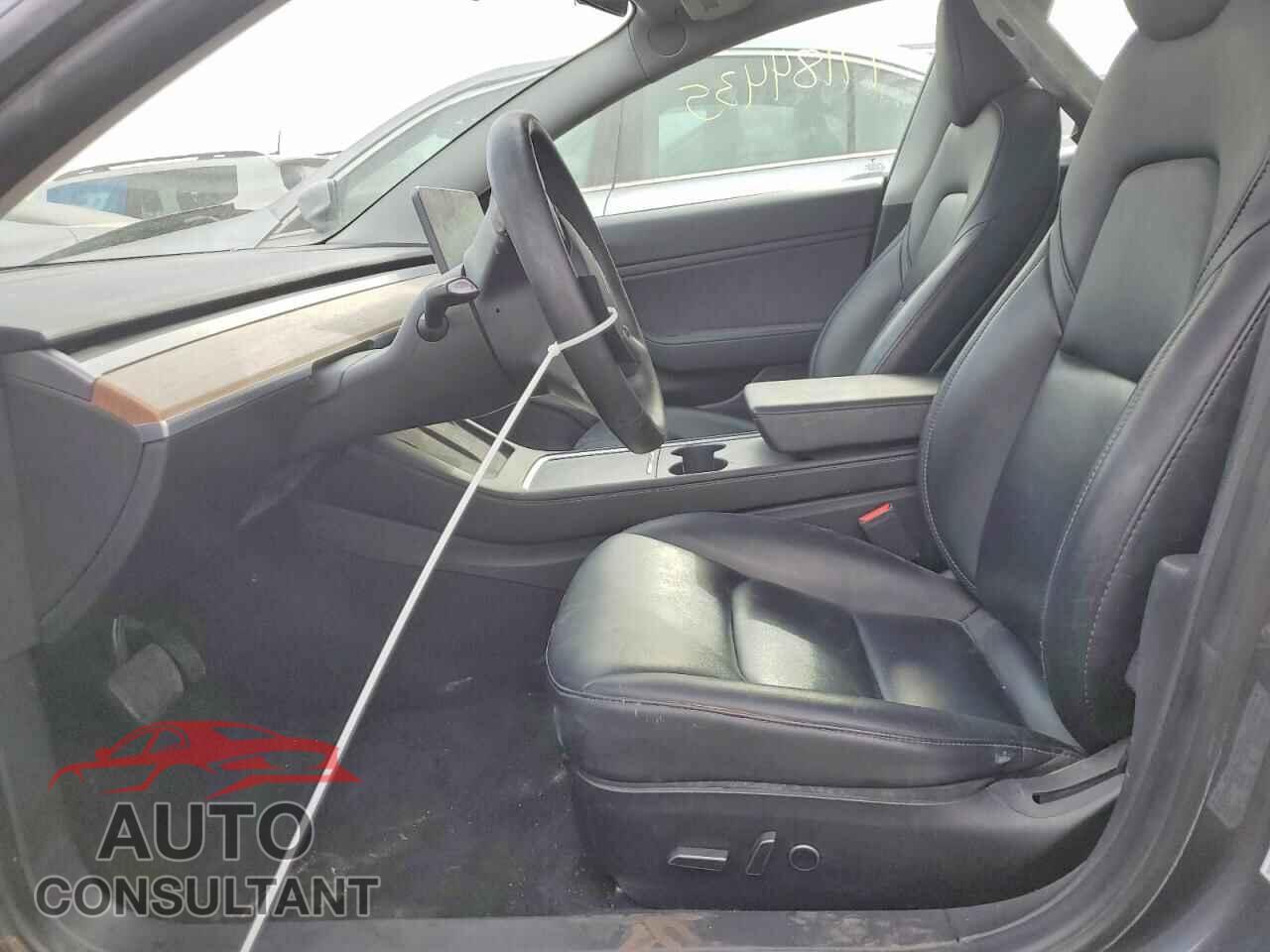 TESLA MODEL 3 2021 - 5YJ3E1EB4MF906772