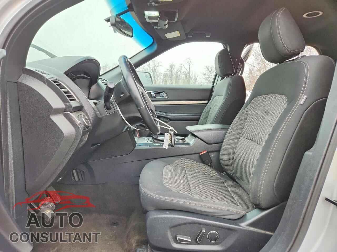 FORD EXPLORER 2018 - 1FM5K8D81JGB91222