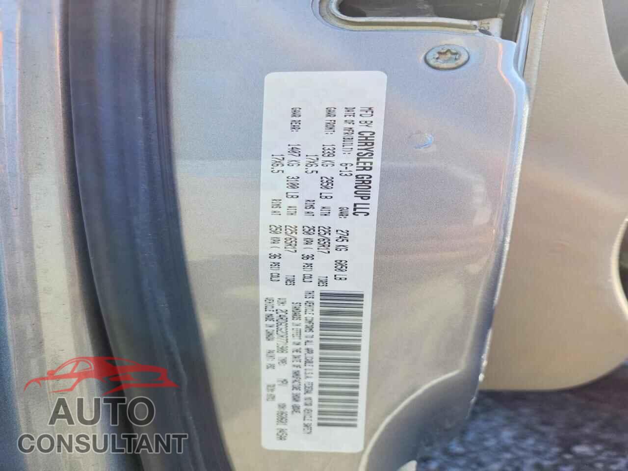 DODGE CARAVAN 2013 - 2C4RDGCG2DR771908