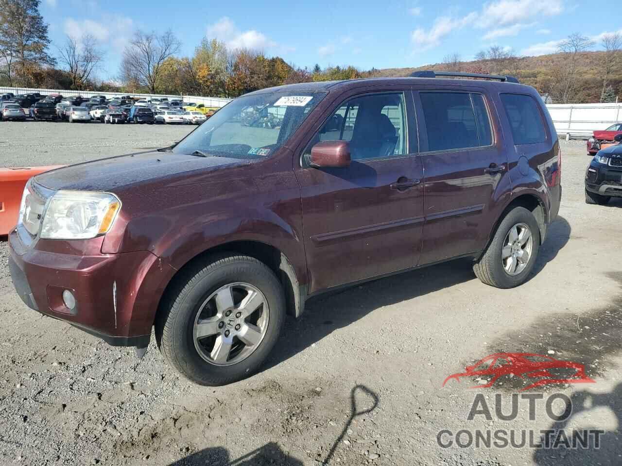 HONDA PILOT 2011 - 5FNYF4H58BB037276