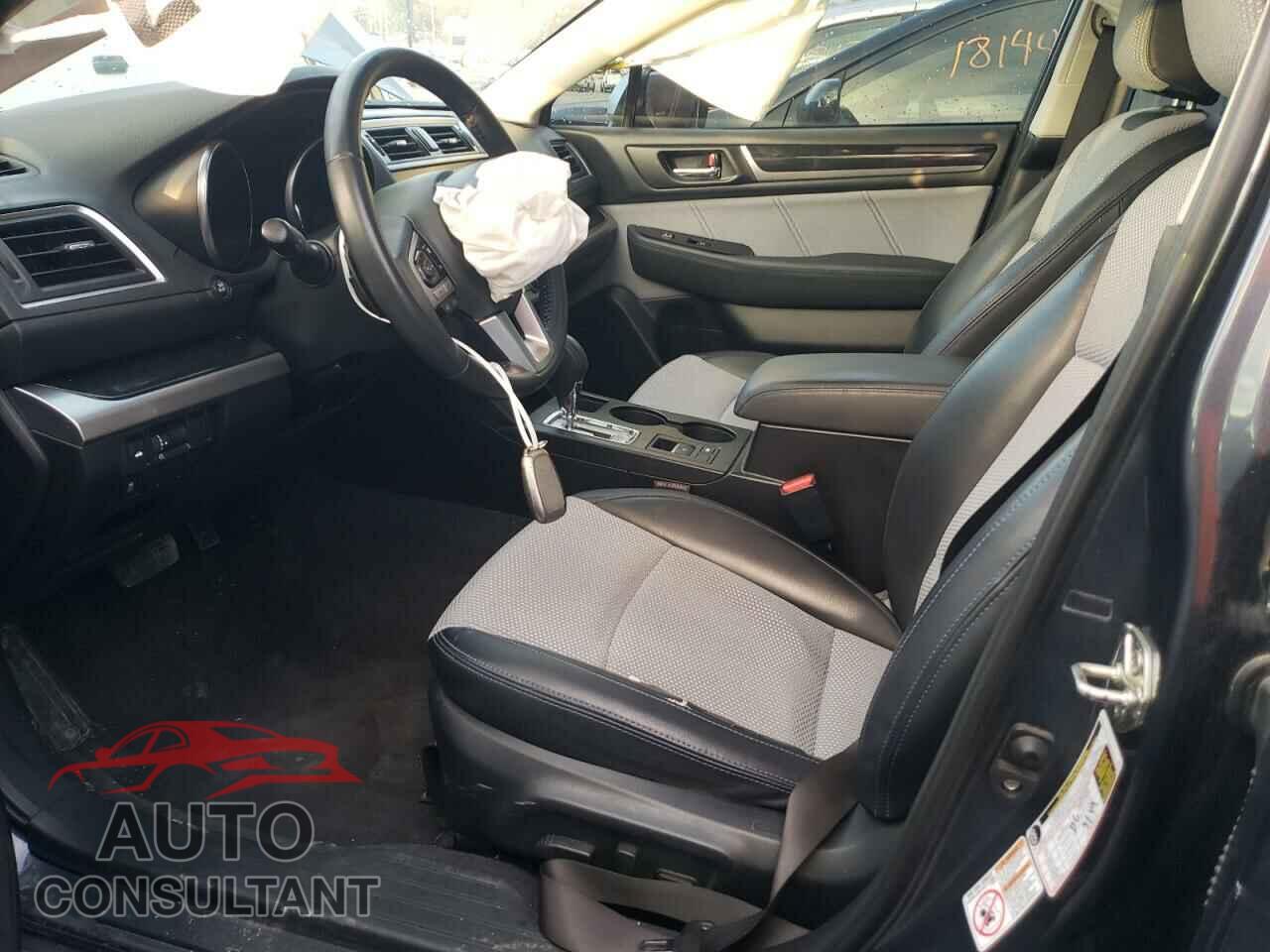 SUBARU LEGACY 2017 - 4S3BNAR62H3049931